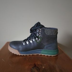 Forsake Patch Waterproof Light Hiking Boots - Women's size 5